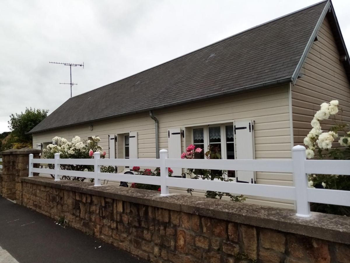 Petite Maison de Campagne Montviron Extérieur photo