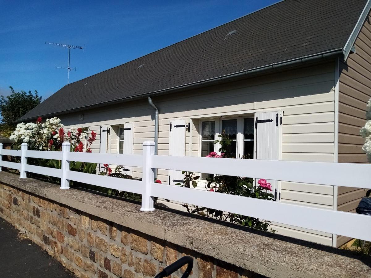 Petite Maison de Campagne Montviron Extérieur photo