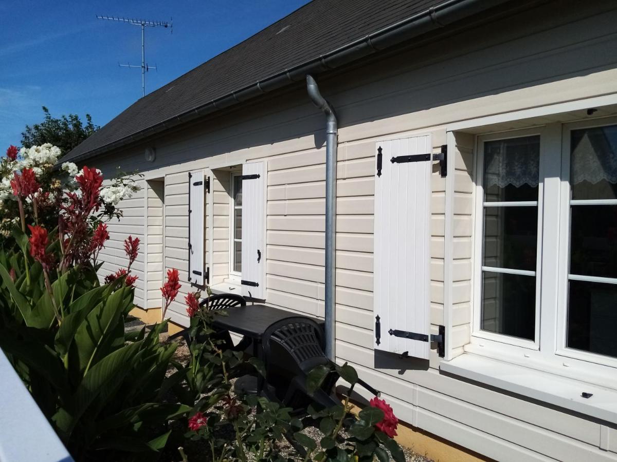 Petite Maison de Campagne Montviron Extérieur photo